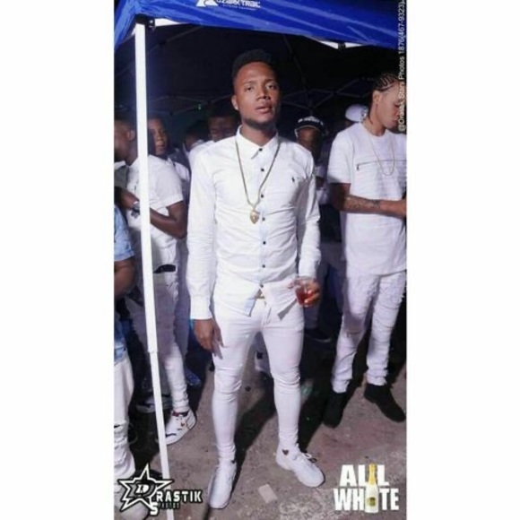 Meet your Posher, Haniff - Picture 1 of 1